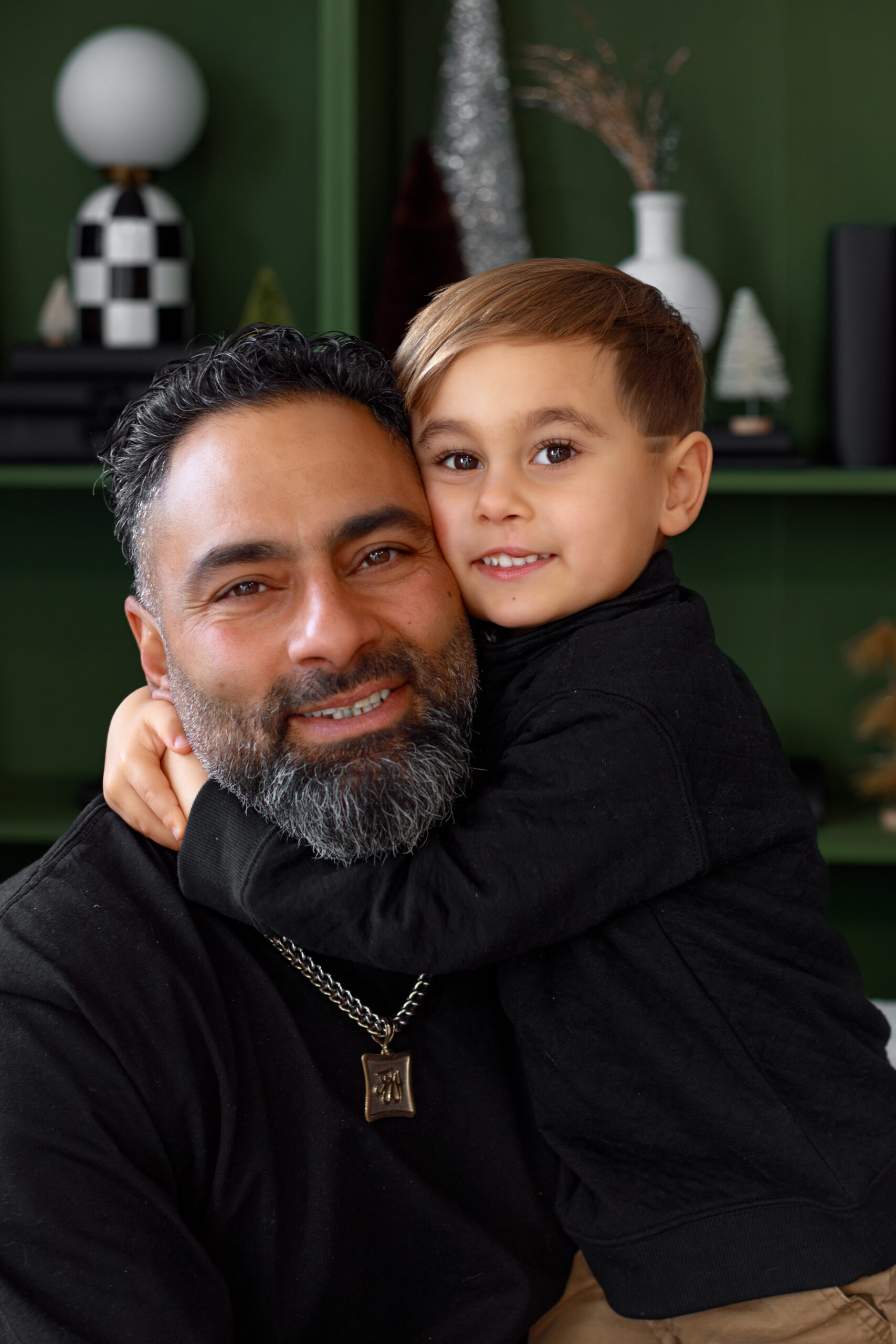 Kendra's son and husband.